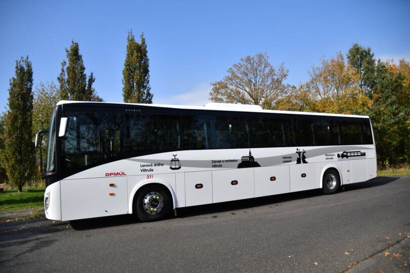 🚌✨ Plánujete výlet, firemní akci nebo školní výpravu?